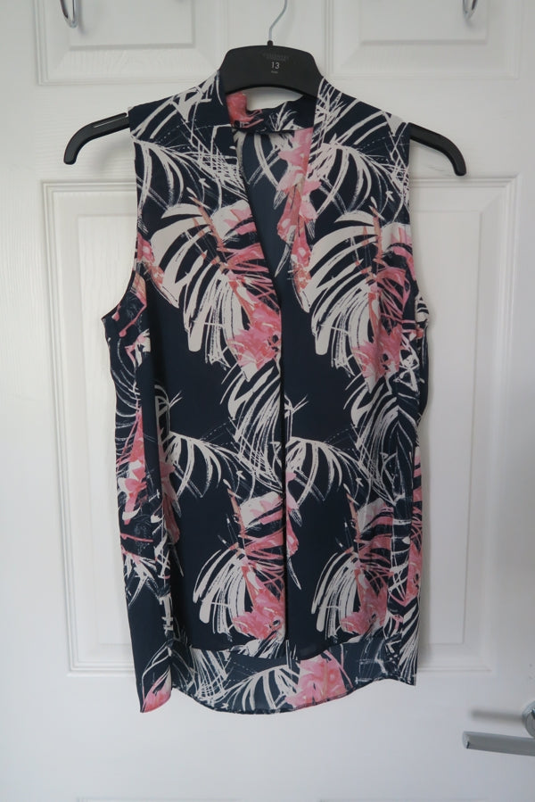 Preloved V Neck Sleeveless Summer Blouse