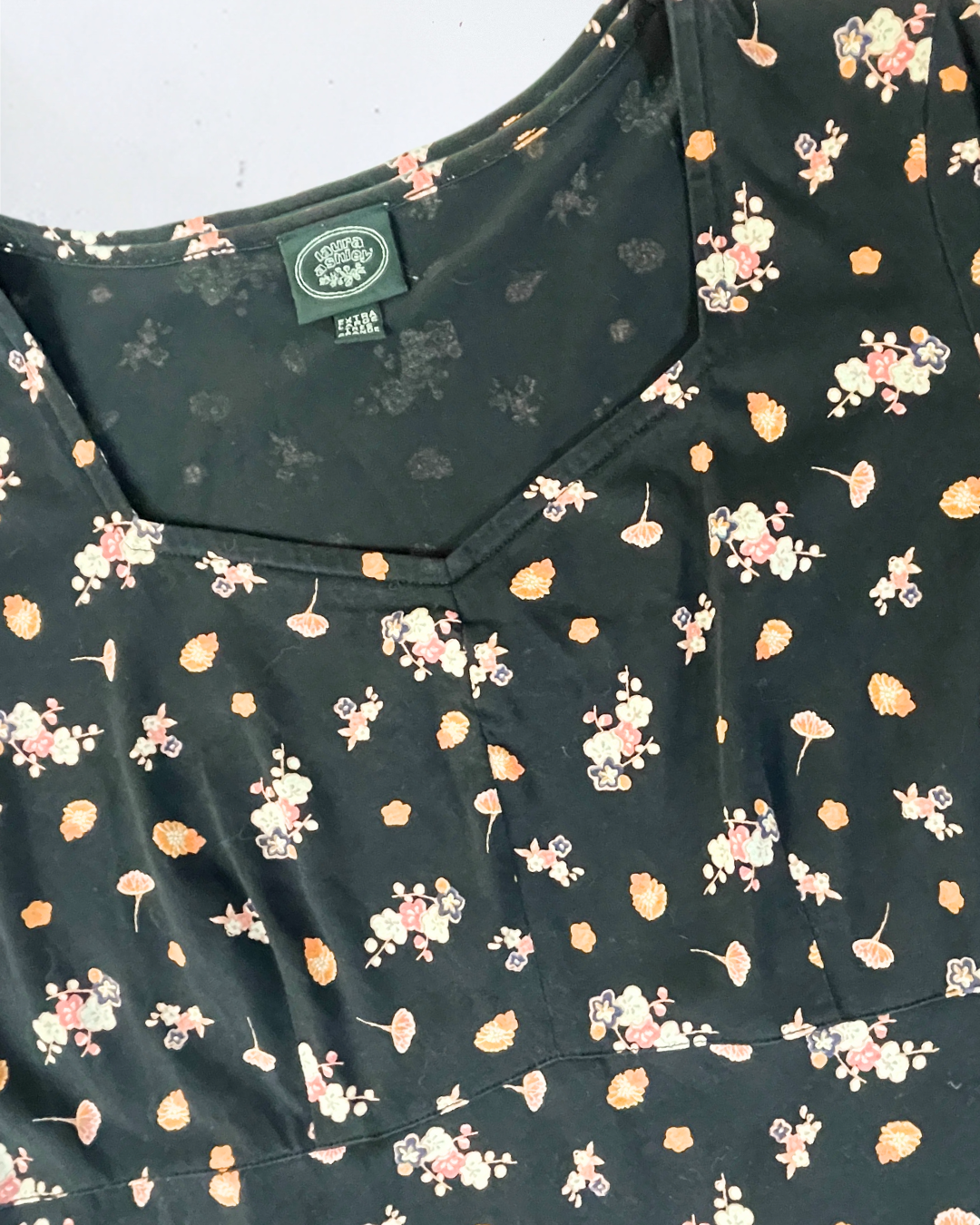 second hand Laura Ashley Laura Ashley Black Floral Maxi Short Sleeve Dress in Size XL 55 OWNI