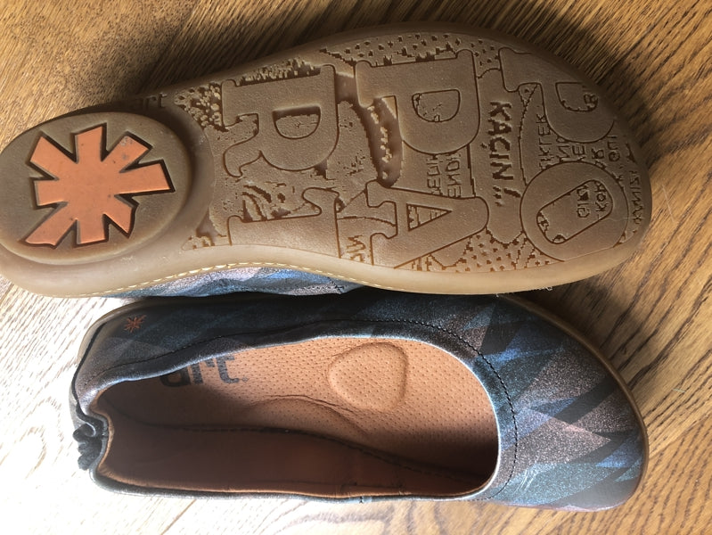 Preloved Art Ballet Pumps