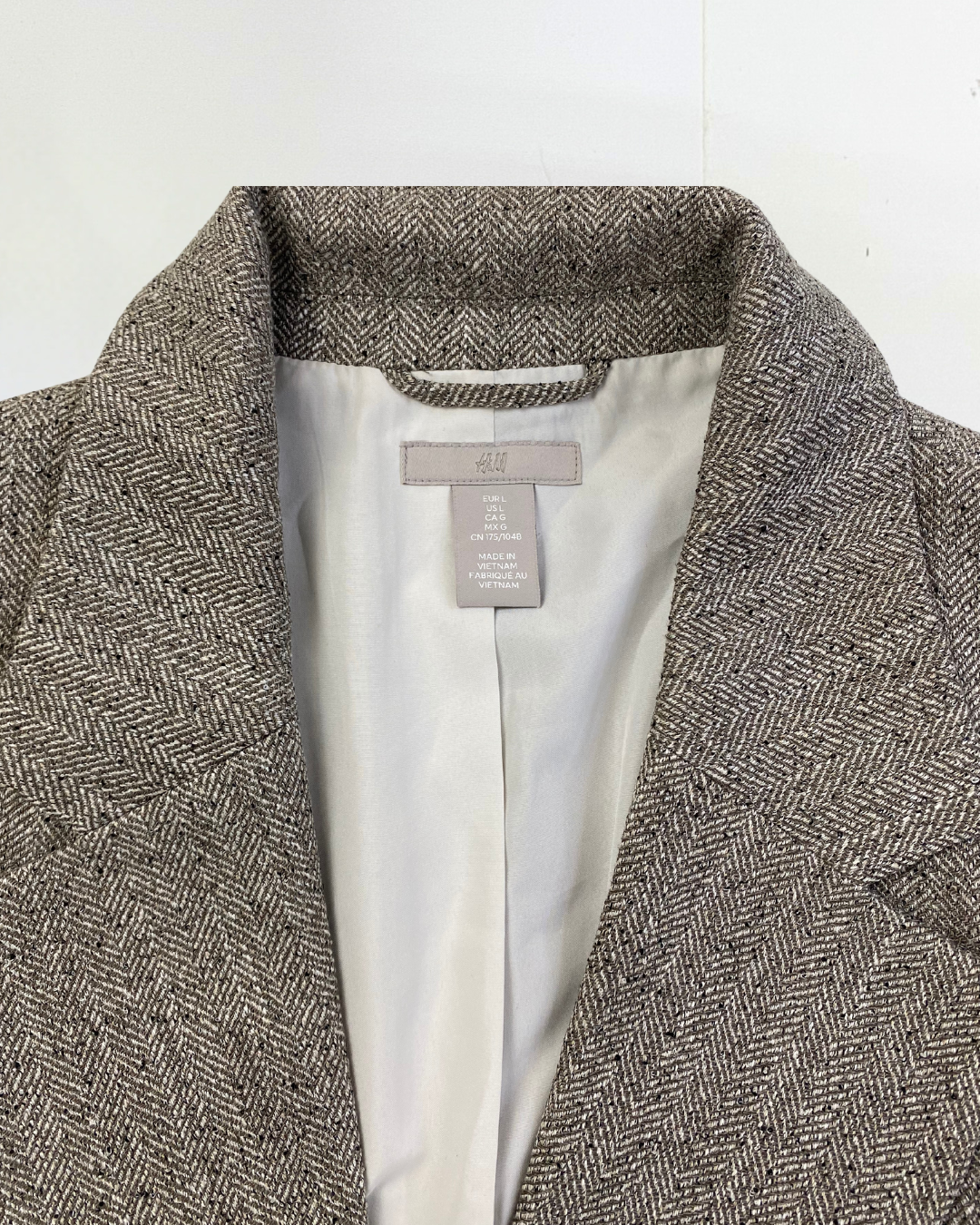 H&M Classic Tweed Blazer - Herringbone Pattern size XL