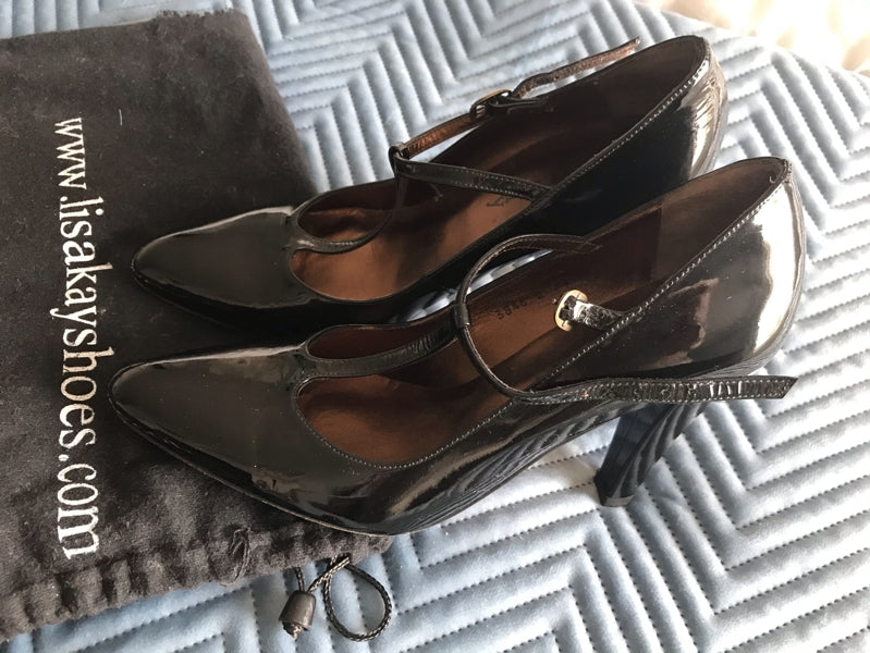 Preloved Black patent leather high heel T-bars