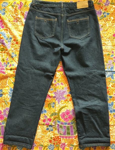 Preloved Thought Denim Straight Jeans