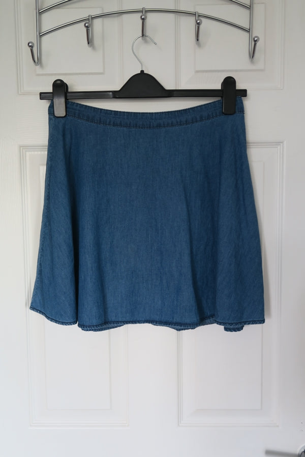 Preloved Light Blue Demin Style Skirt