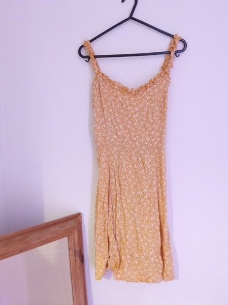 Preloved Yellow floral summer dress