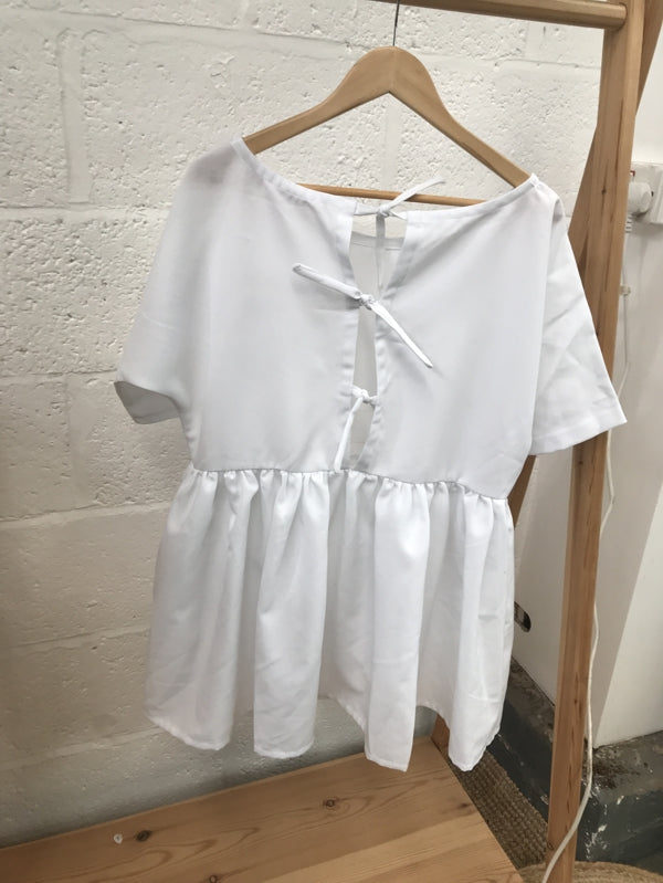 Preloved White Dress with Pockets - Sample Sale