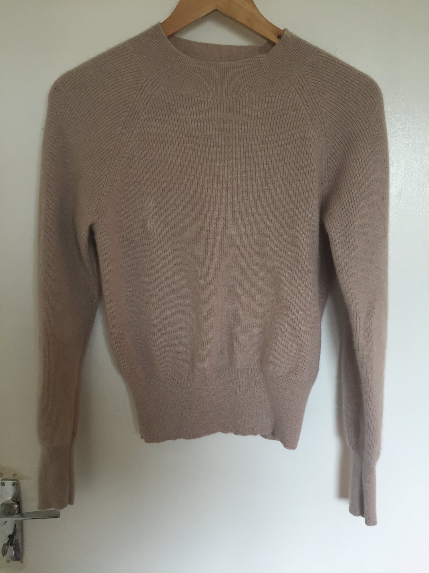 Preloved Cashmere pale pink jumper