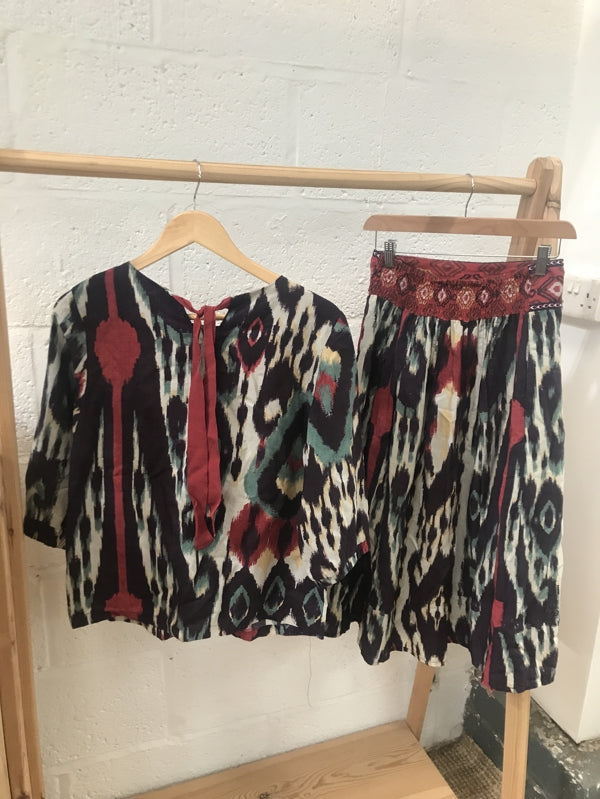 Preloved Colourful Top and Skirt Set