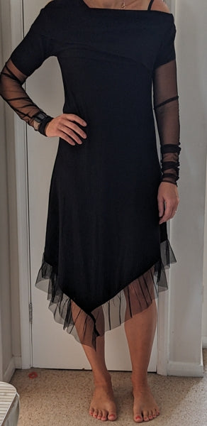 Preloved Metamorphosa black knit dress