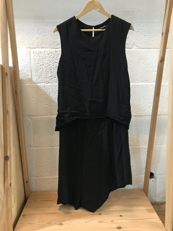 Preloved Black Shift Dress