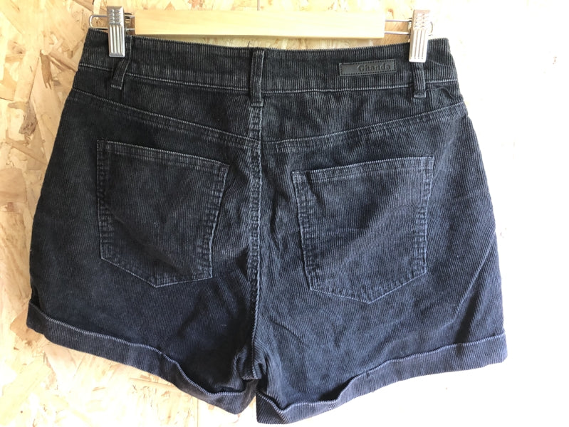 Preloved Ghanda Black Cord Shorts