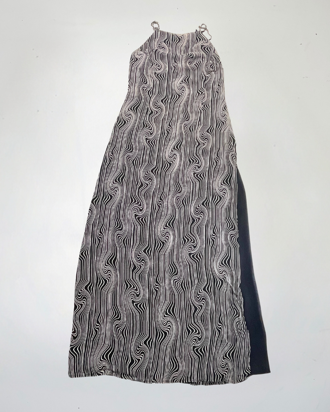 second hand Modesta Sleeveless Black and White Stripe Dress in Size M-L 15 OWNI