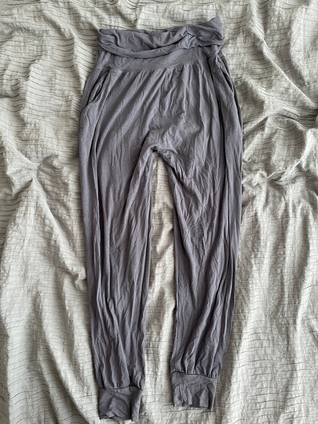 Preloved High waisted yoga pants