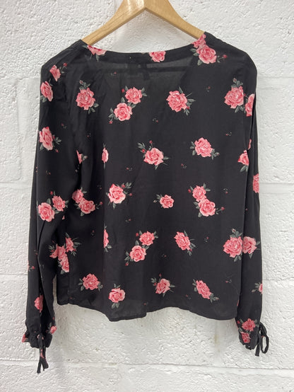 Preloved H&amp;M Black l/s pink print blouse