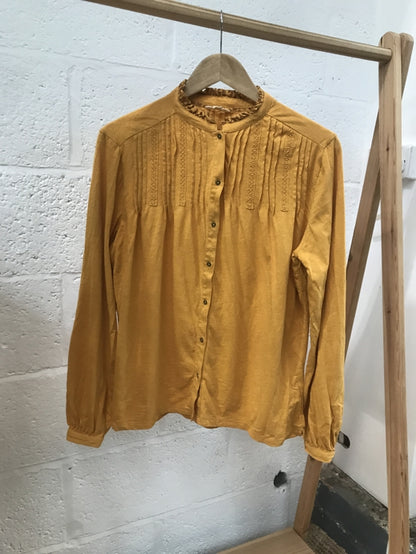 Preloved Yellow Button Down Top