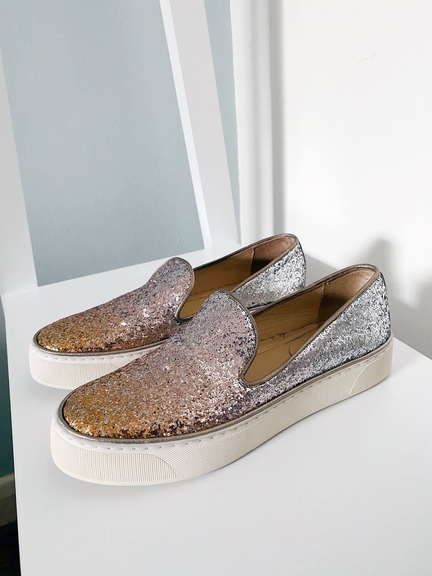 Preloved Metallic loafers