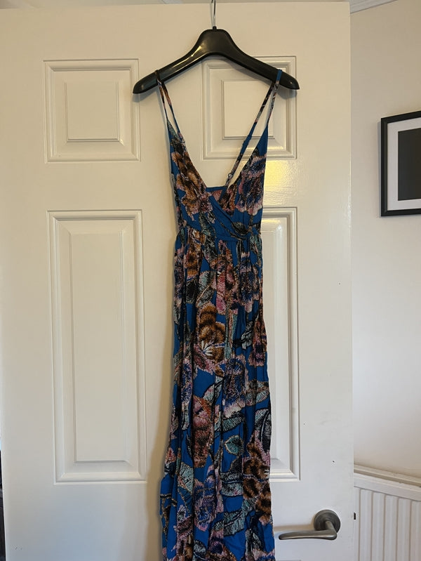 Preloved Floral Cross  Back Maxi Dress
