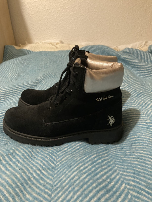 Preloved Ralph Lauren winter boots