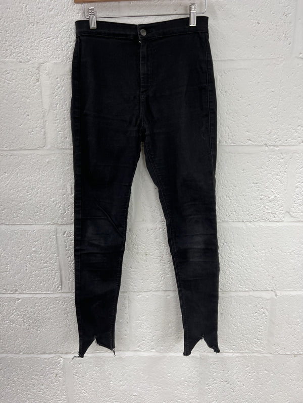 Preloved Black Stretchy Jeans