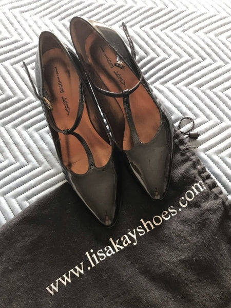 Preloved Black patent leather high heel T-bars