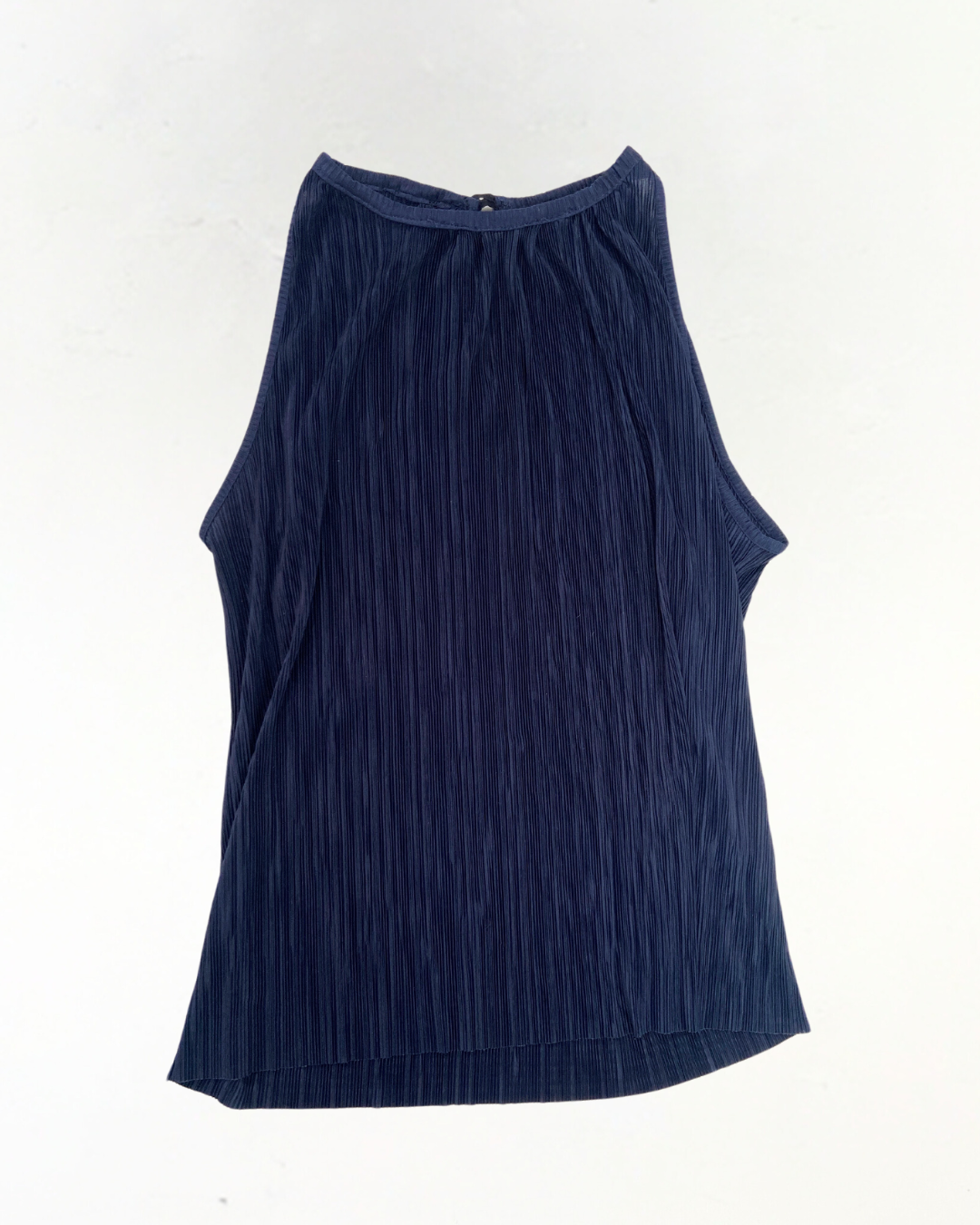 second hand Dorothy Perkins Dorothy Perkins Navy Pleated Top Size M 5 OWNI