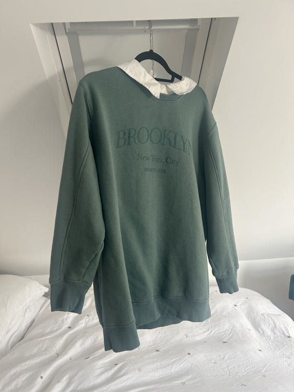 Preloved Preppy sweatshirt with collar detail
