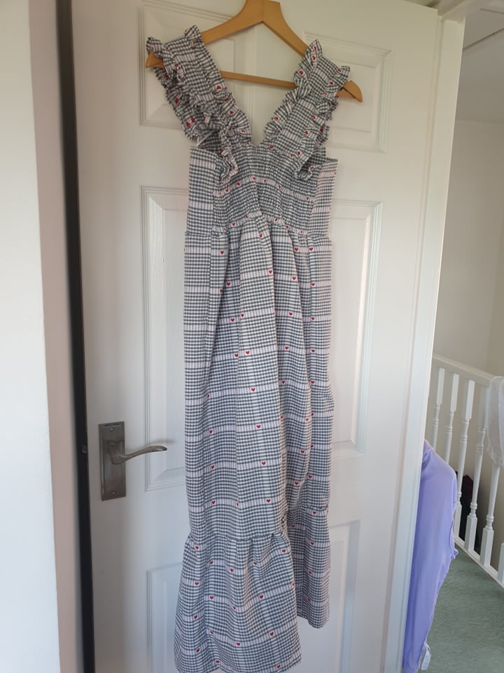 Preloved BRAND NEW Maxi Smock Dress Gingham with Hearts