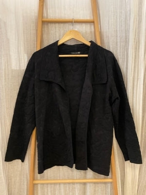 Preloved Black leopoard print shawl jacket