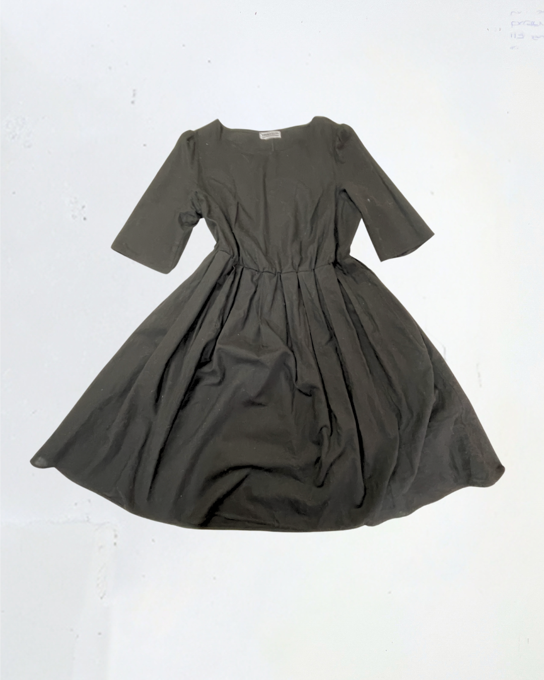 second hand Loud Bodies Loud Bodies Black Linen Dress in Size XXL 110 OWNI