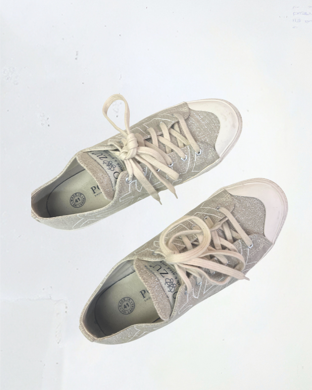 second hand po-zu Pozu Silver Sparkle Trainers in Size EU41 35 OWNI