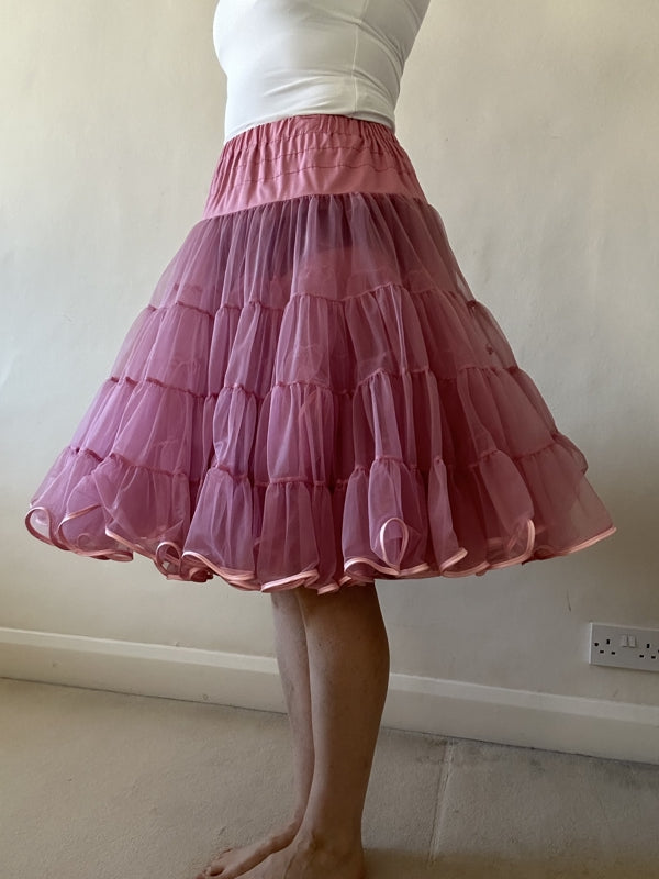 second hand Unknown Vintage pink petticoat 30 OWNI