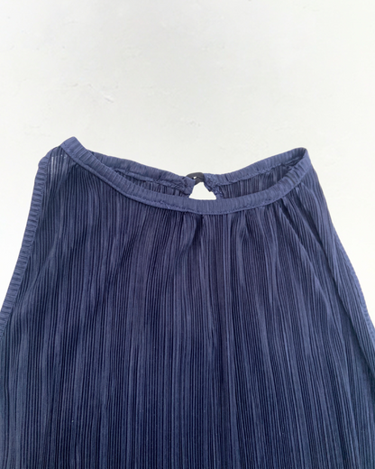 second hand Dorothy Perkins Dorothy Perkins Navy Pleated Top Size M 5 OWNI