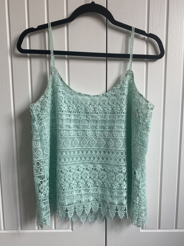 Preloved H&amp;m mint green lace top