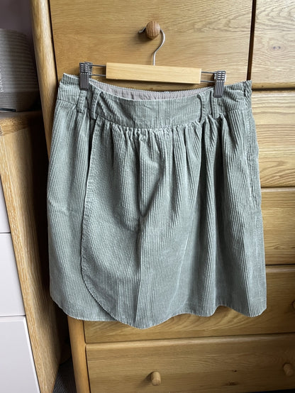 second hand Toast Cord skirt  30 OWNI