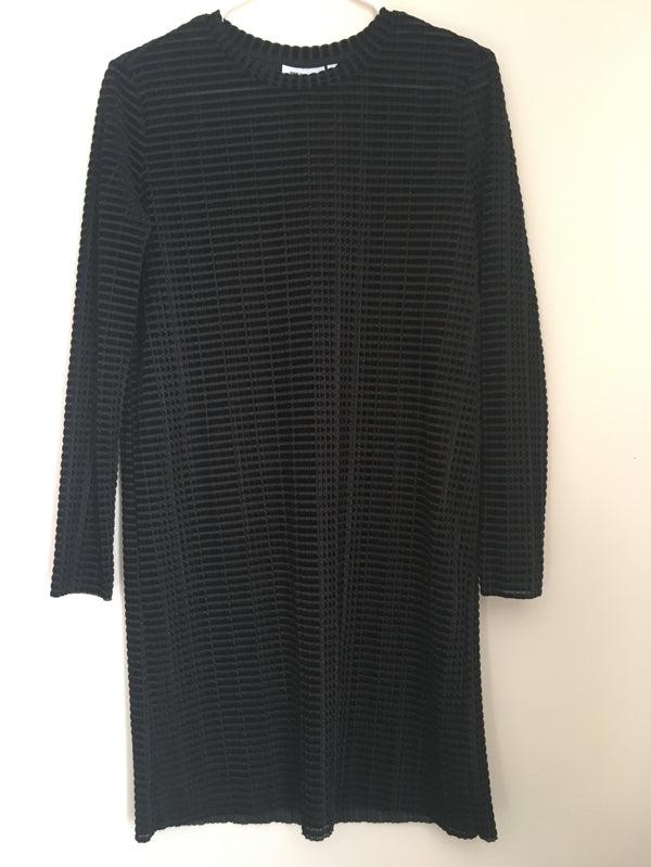 Preloved Weekday Rory pleated velvet dress