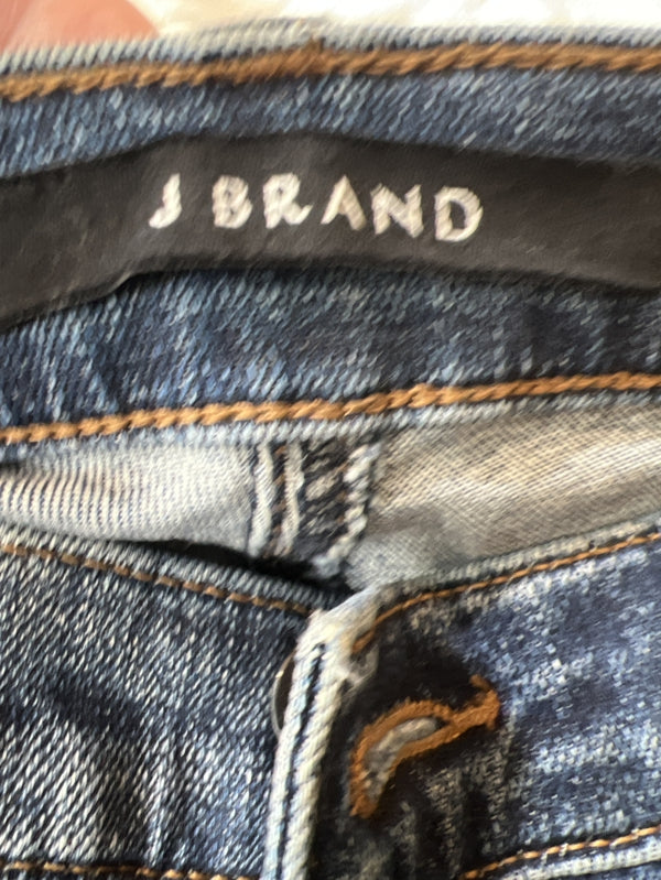 Preloved J Brand Sadey distressed skinny jean